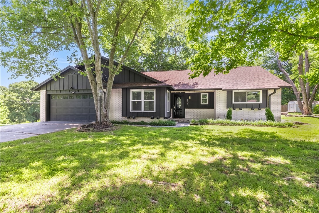 800 Summit Drive  Rogers AR 72756 photo
