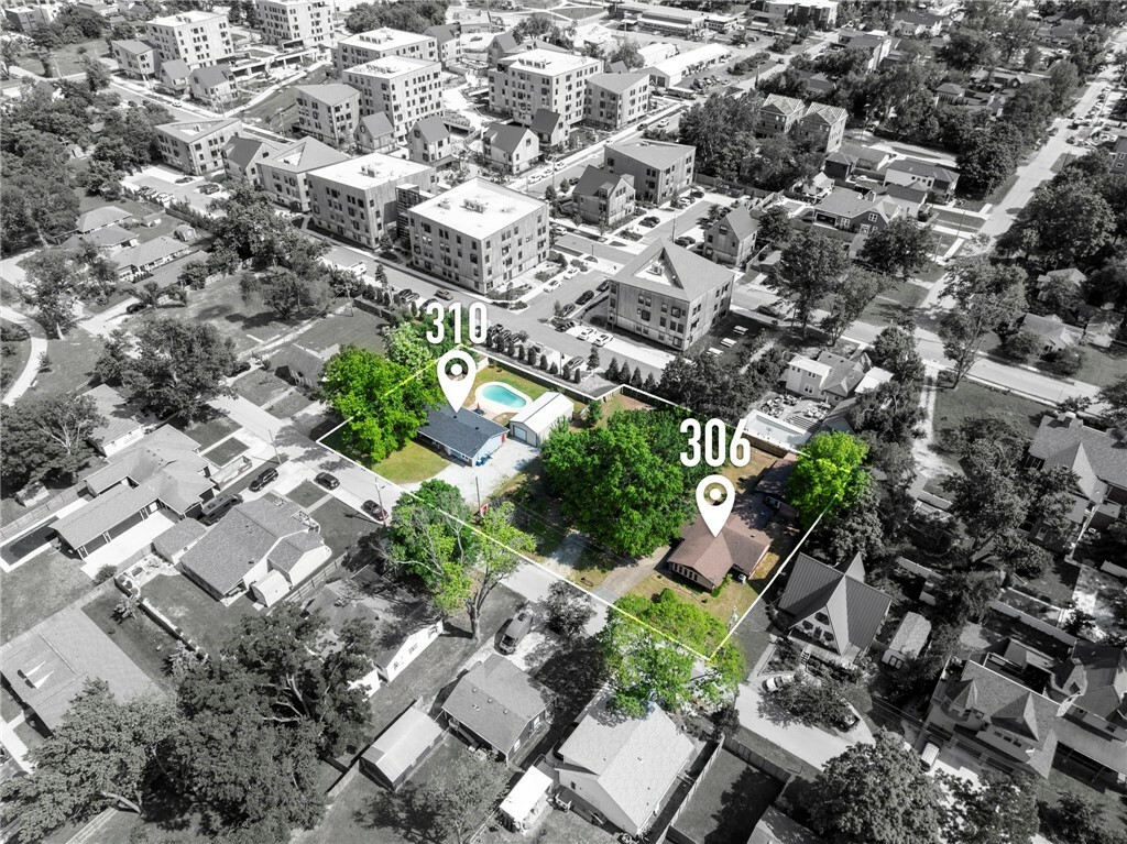 Property Photo: 306 Henry Street AR 72712