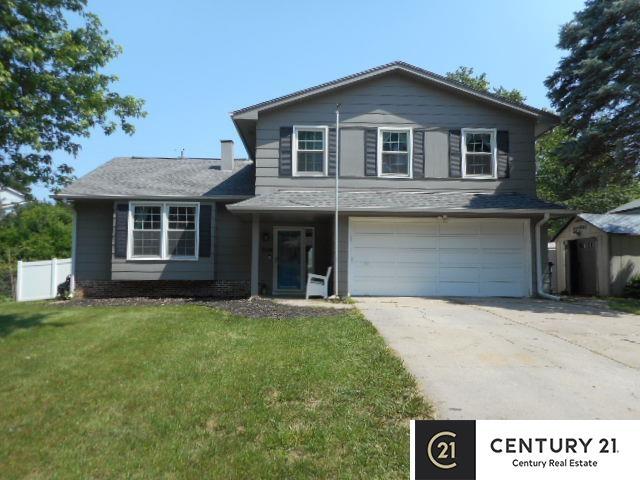 Property Photo: 1506 Cascio Drive NE 68005