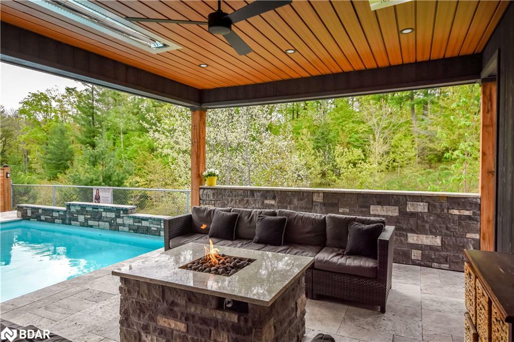 Photo de la propriété: 61 Muirfield Drive Drive ON L4N 6J9