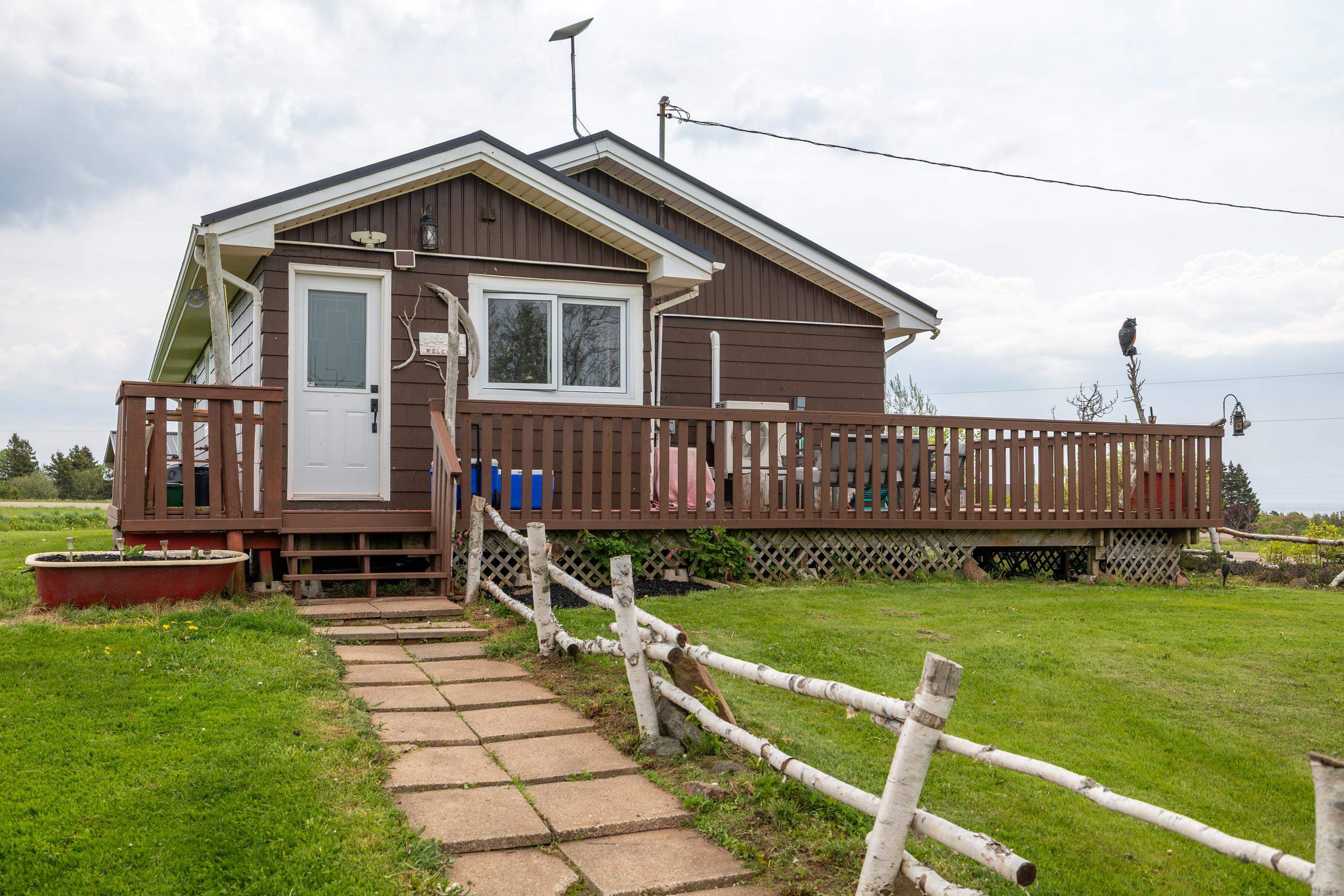Property Photo: 4803 East Point Road PE C0A 2B0