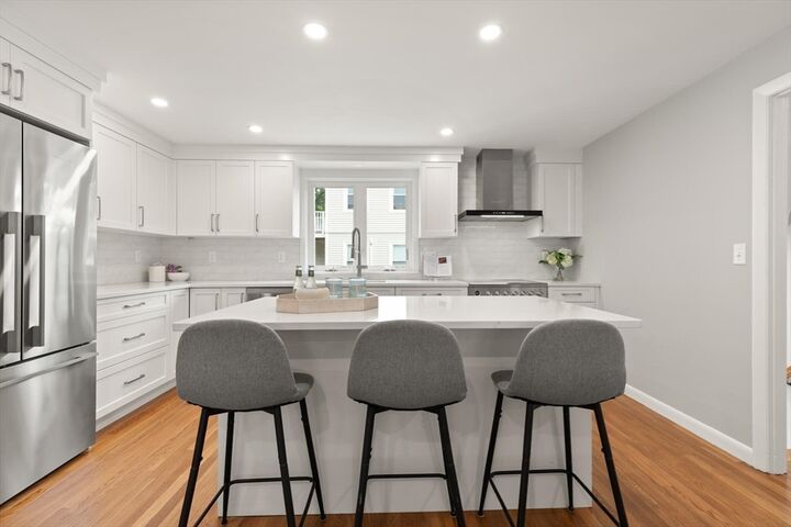Property Photo:  160 Waverley St 160  MA 02478 