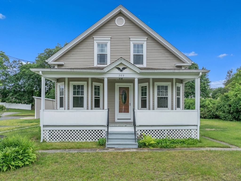 Property Photo: 259 Main St MA 01504
