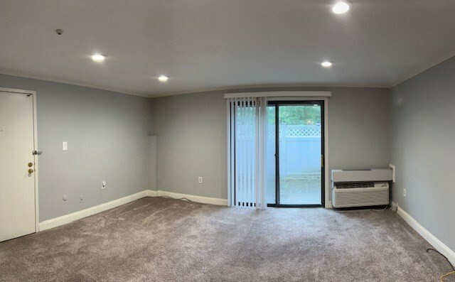 Property Photo: 3 Village Rock Ln 1 MA 01760