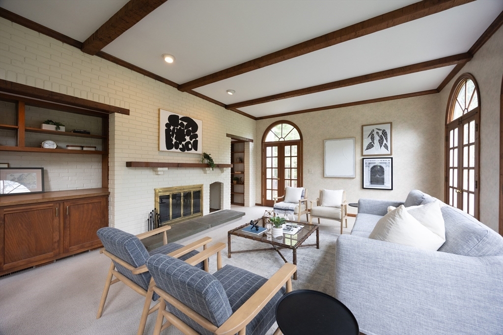 Property Photo: 5 Taintor Dr MA 01776