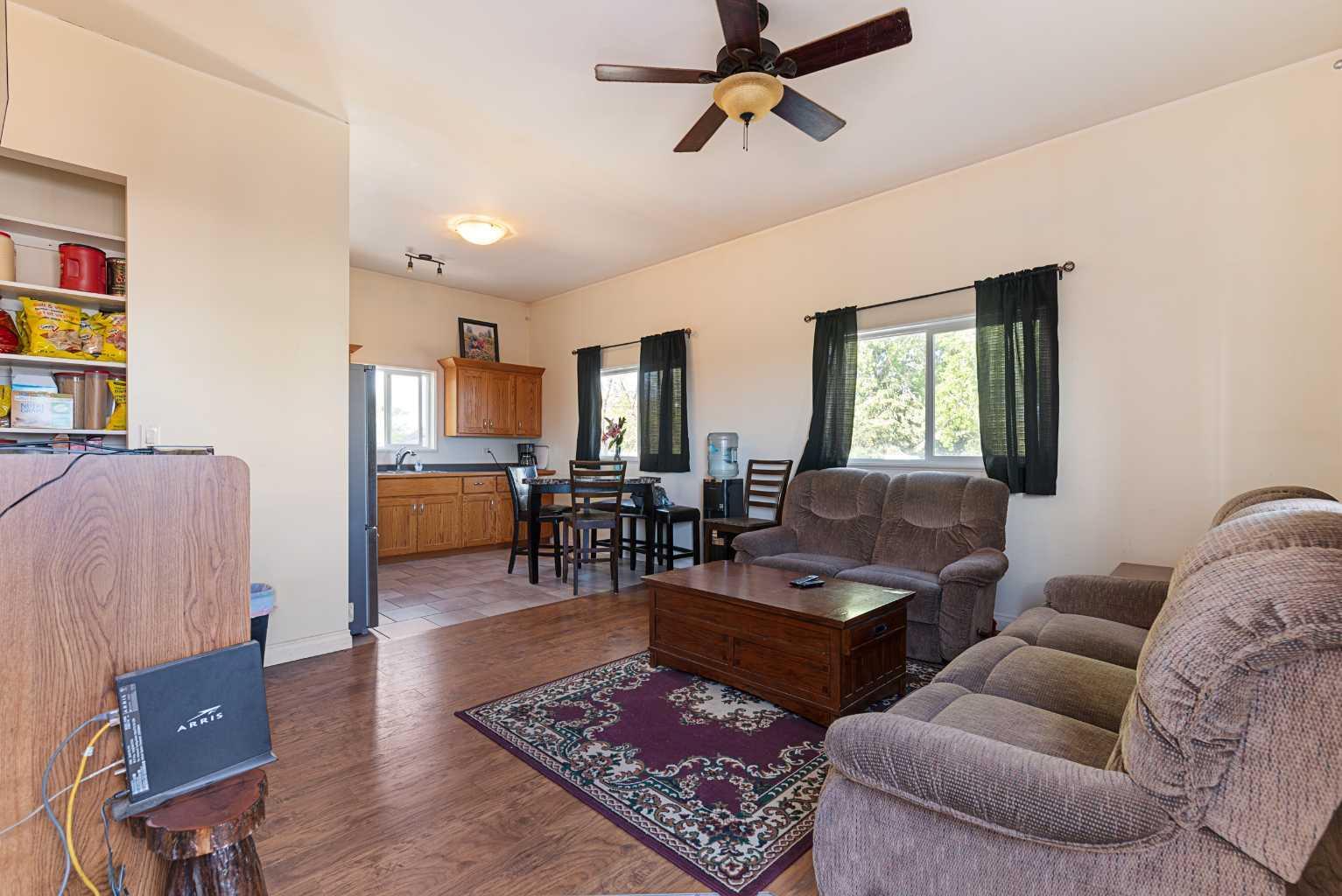 Property Photo: 18 3 Avenue SE SK S0M 1R0