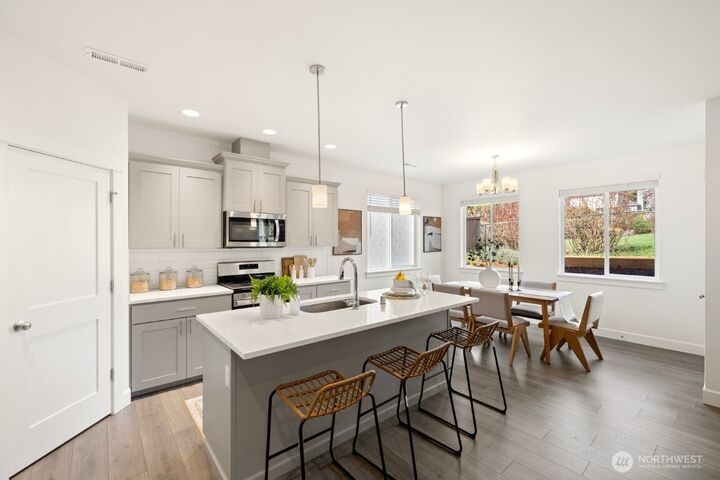 Property Photo: 15240 SE 255th Court WA 98042