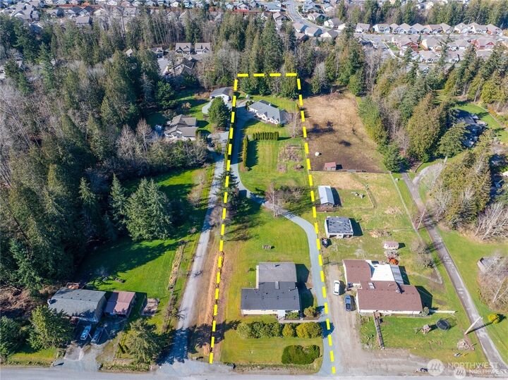 Property Photo:  865  Burlingame Road  WA 98274 