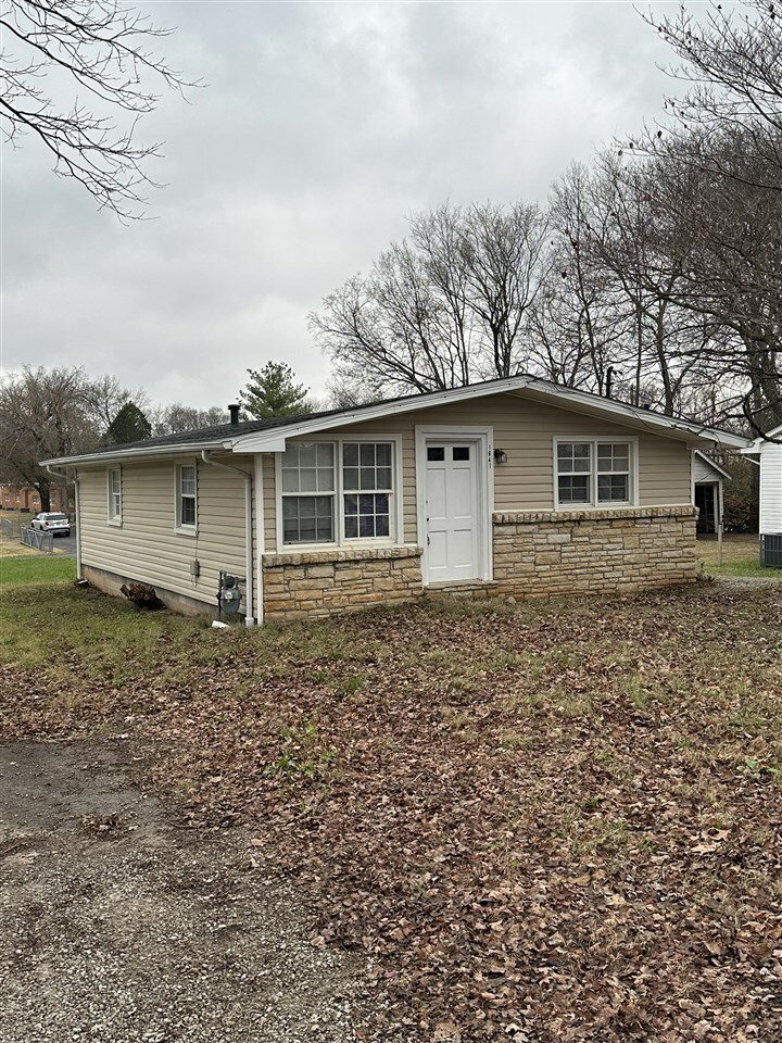 Property Photo: 1641 Johnson Drive KY 42101