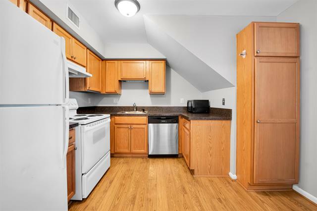 Property Photo: 234 Pinewood Drive MI 48170