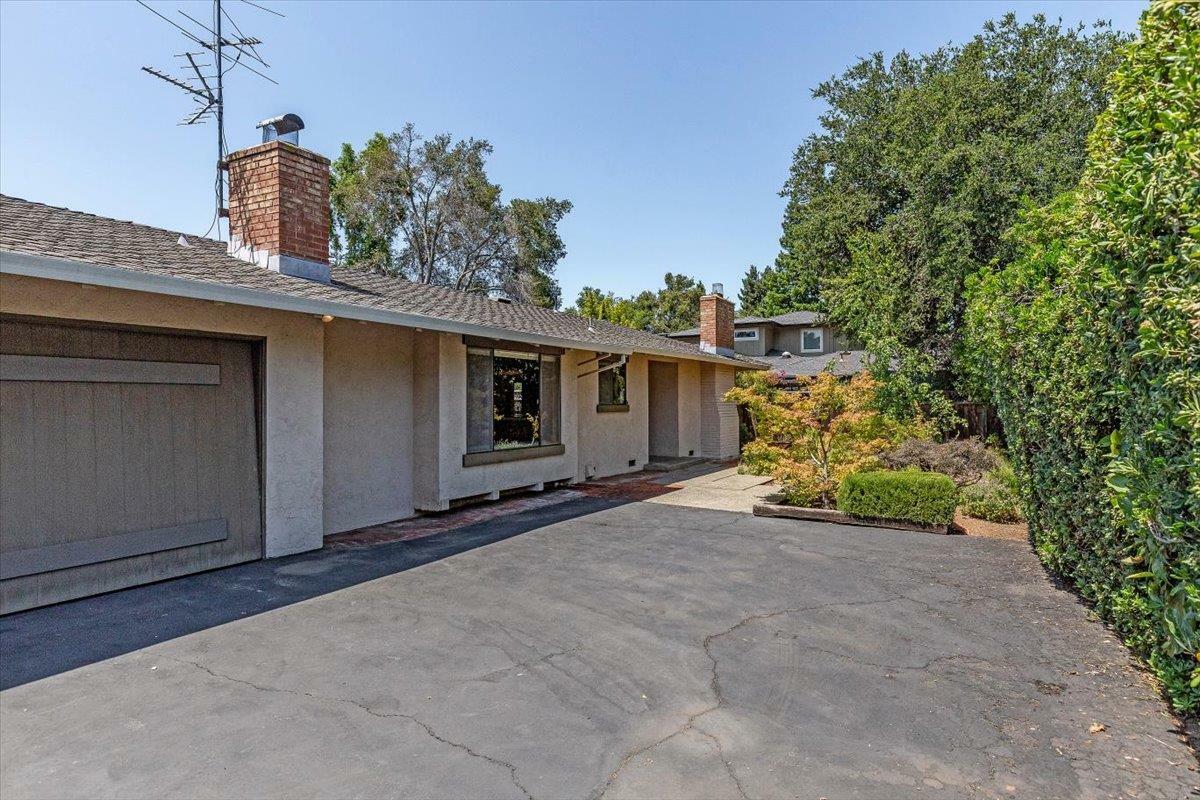 Property Photo: 60 View Street CA 94022