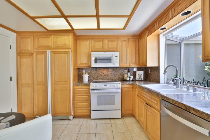 Property Photo: 1327 Star Bush Lane CA 95118