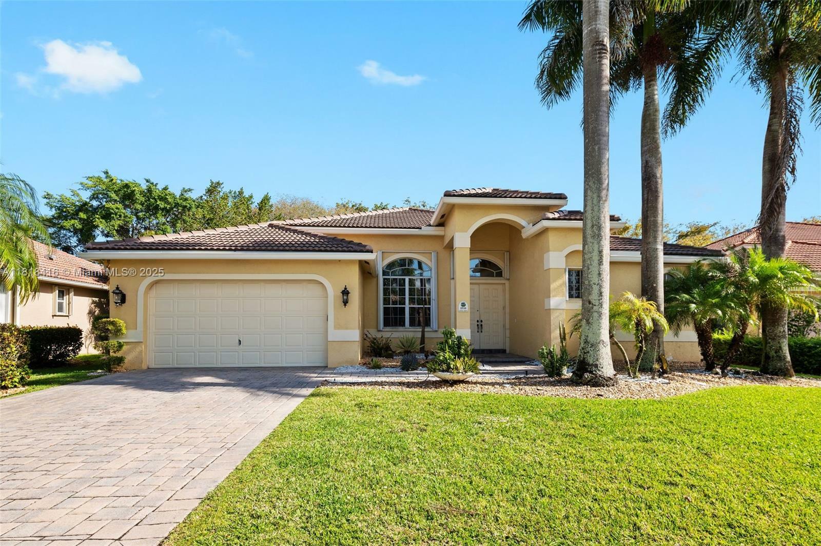Property Photo:  2510 Jardin Dr  FL 33327 