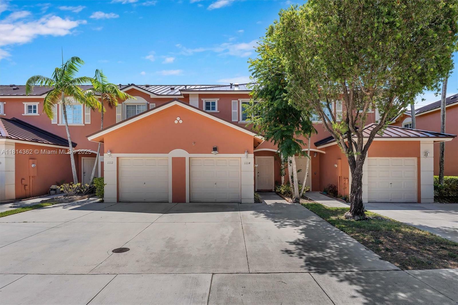 Property Photo: 1114 NW 100th Ave FL 33024