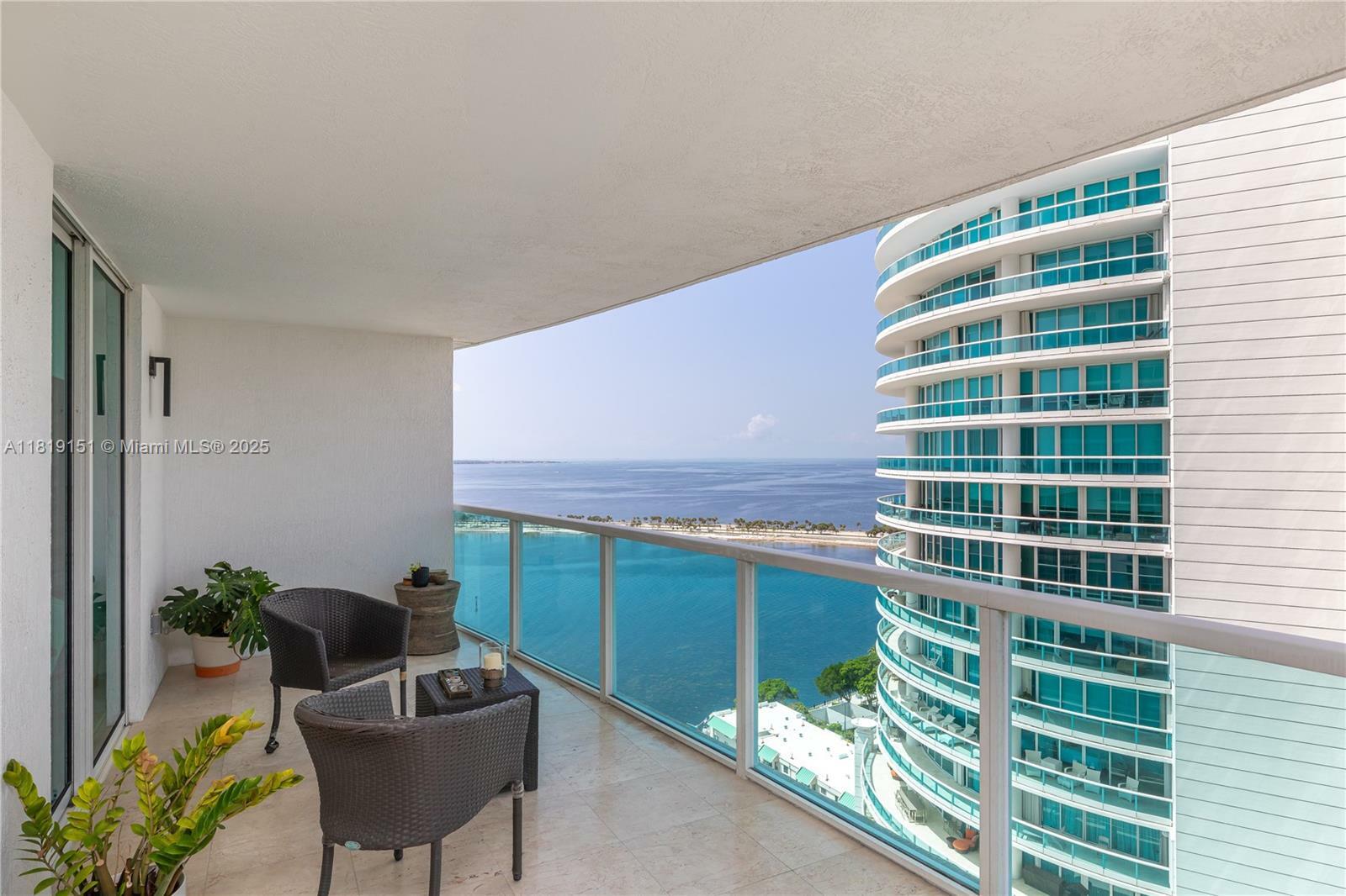 Property Photo: 2101 Brickell Ave 2409 FL 33129