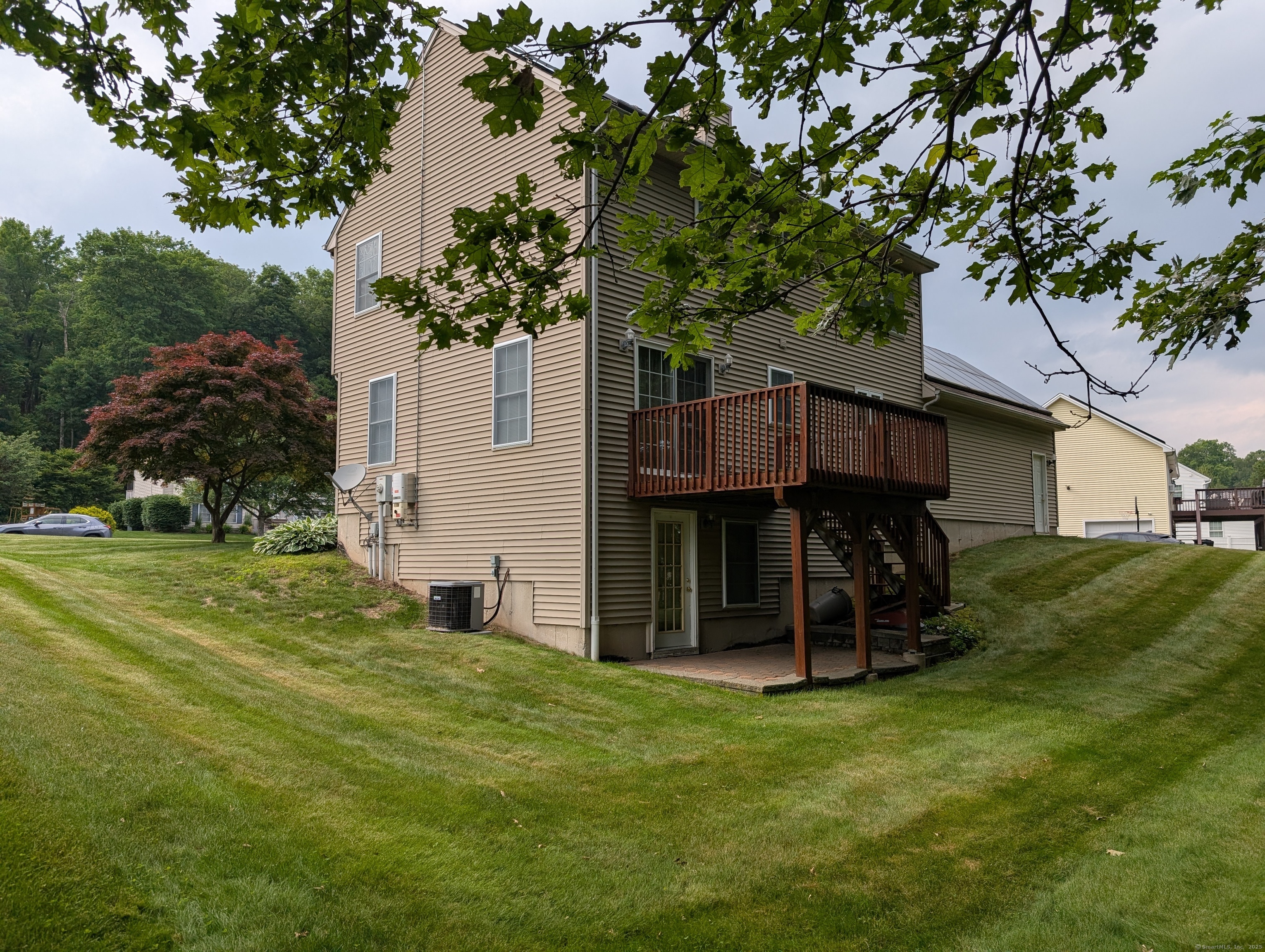Property Photo:  190 Sunnydale Avenue  CT 06010 