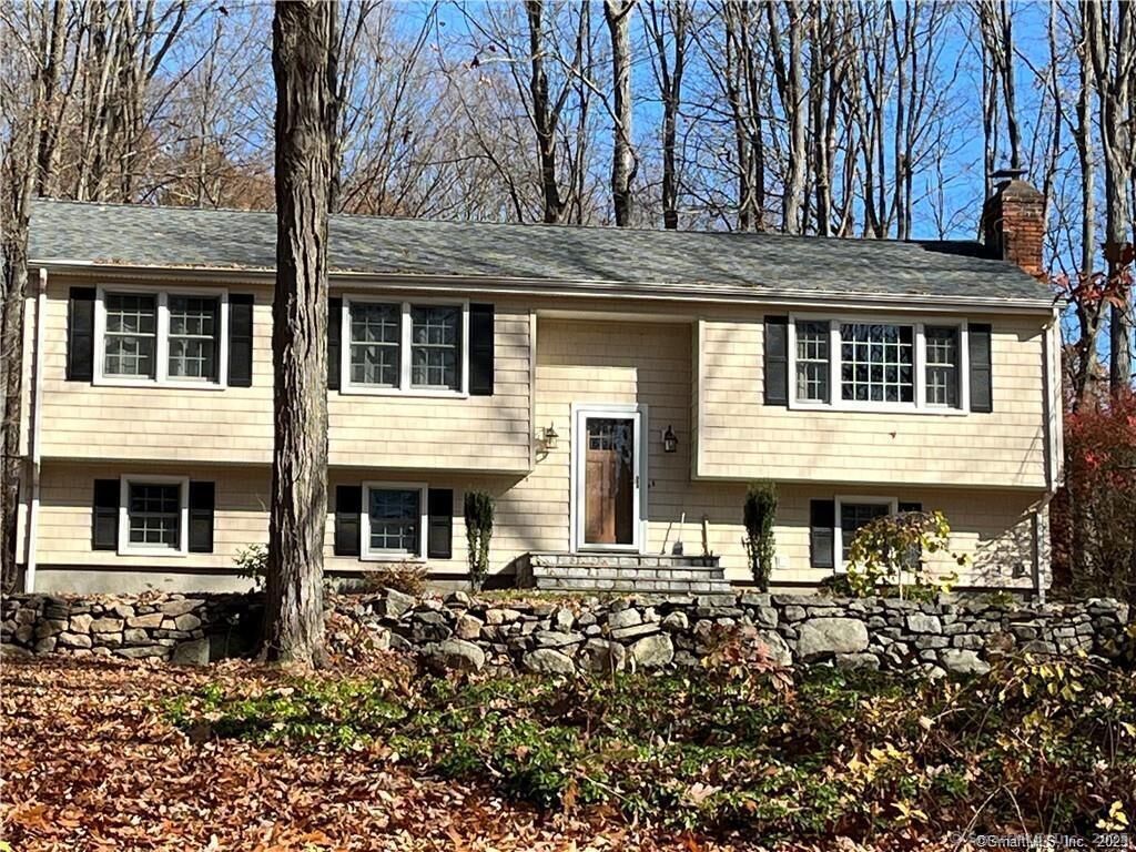 Property Photo:  59 Longview Drive  CT 06877 