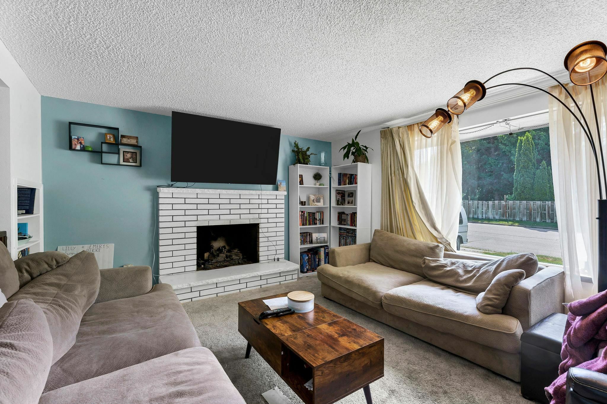 Property Photo: 4405 E 46th Ave WA 99223