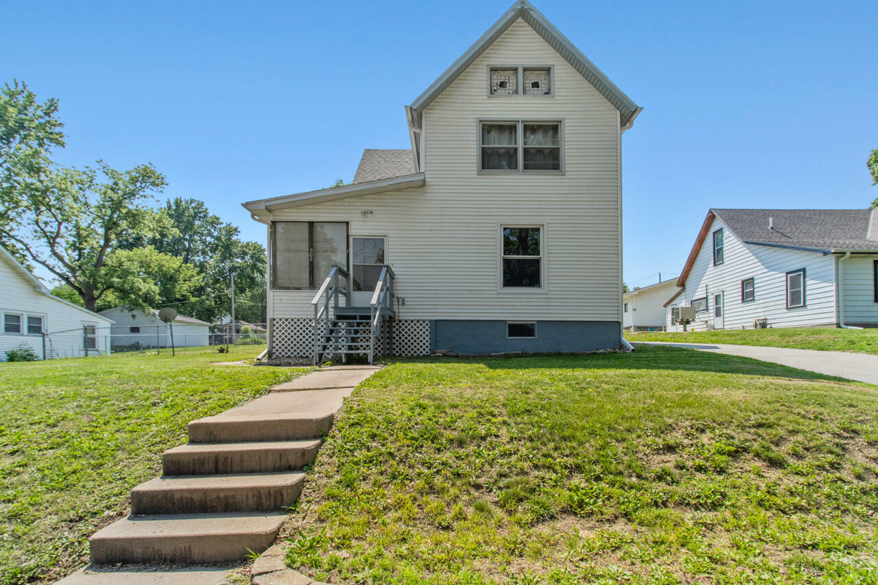 Property Photo: 506 N Vine Street IA 51534