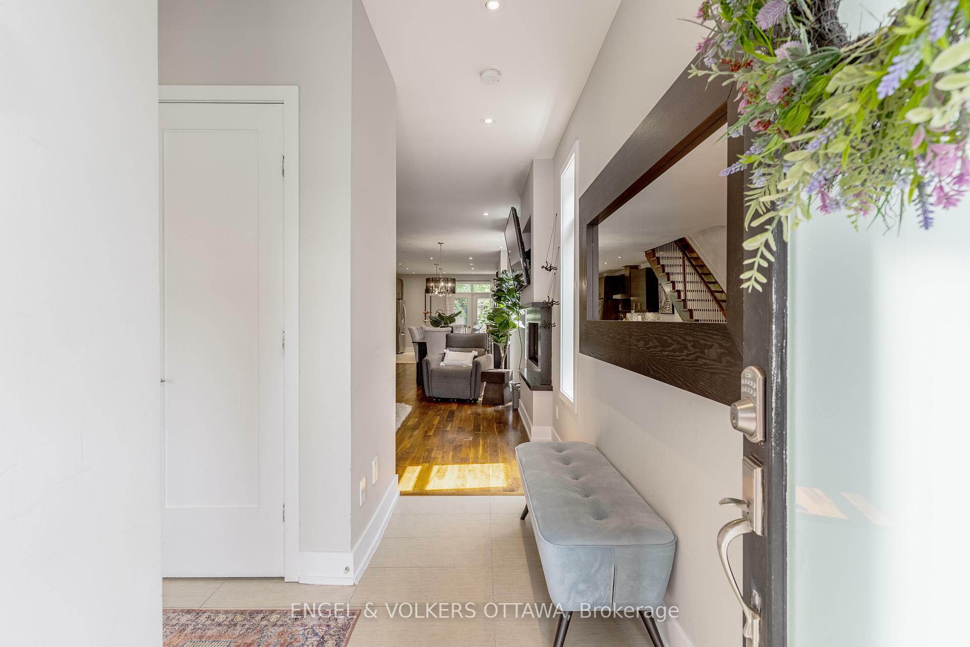 Property Photo: 82 Pretoria Avenue ON K1S 1W9