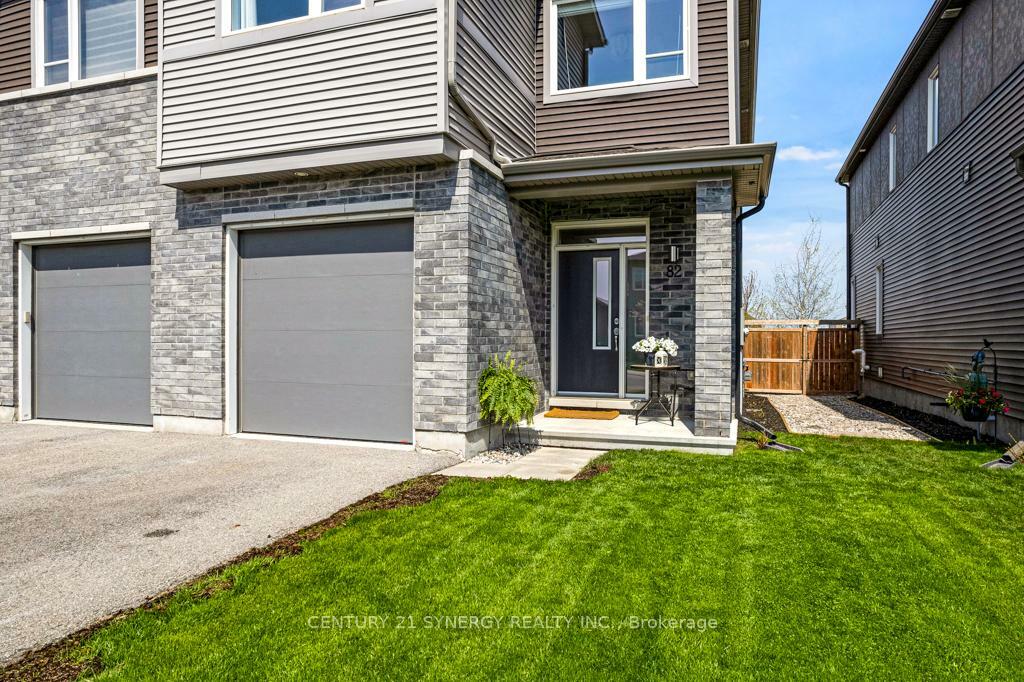 82 Riddell Street  Carleton Place ON K7C 0J7 photo
