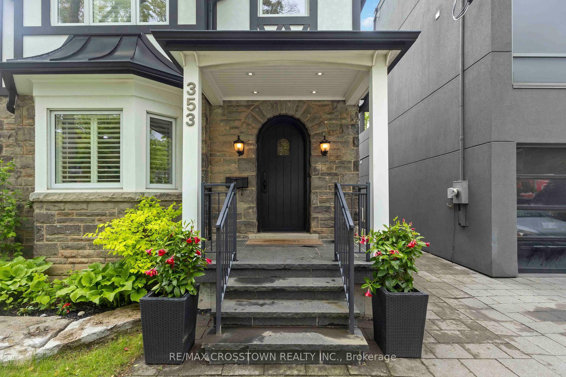 Property Photo: 353 Briar Hill Avenue ON M4R 1J3