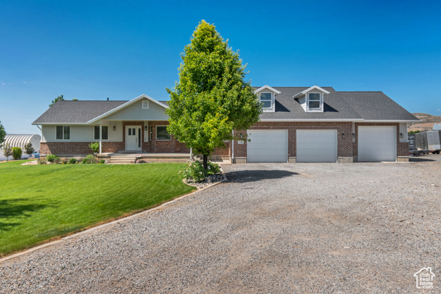 Property Photo: 719 E Center St UT 84655