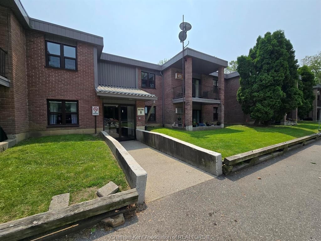 Property Photo: 12 Montgomery Drive B203 ON N8A 5B5