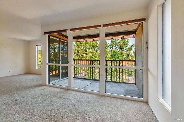 94 Forest Lane  San Rafael CA 94903 photo