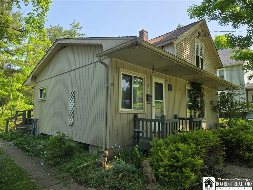 Property Photo: 31 W Marvin Street NY 14757