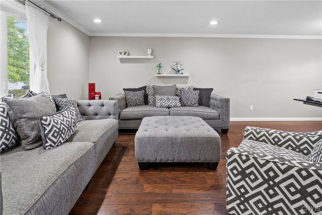 Property Photo: 5510 Fortuna Parkway NY 13041
