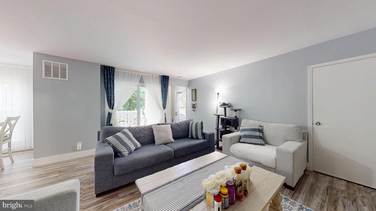 Property Photo: 275 Green Street 5M3 NJ 08010