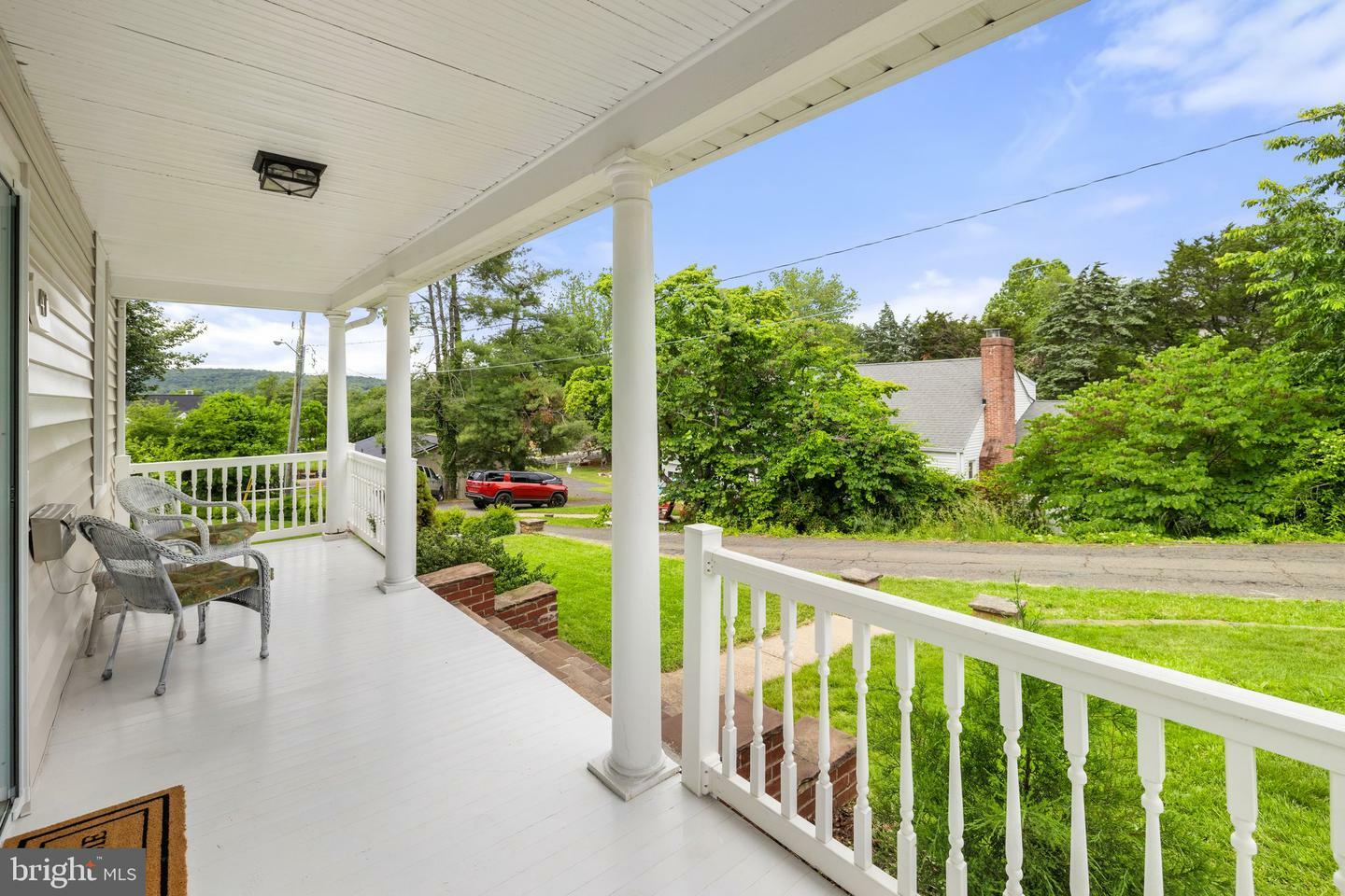 Property Photo: 47 Warrenton Boulevard VA 20186