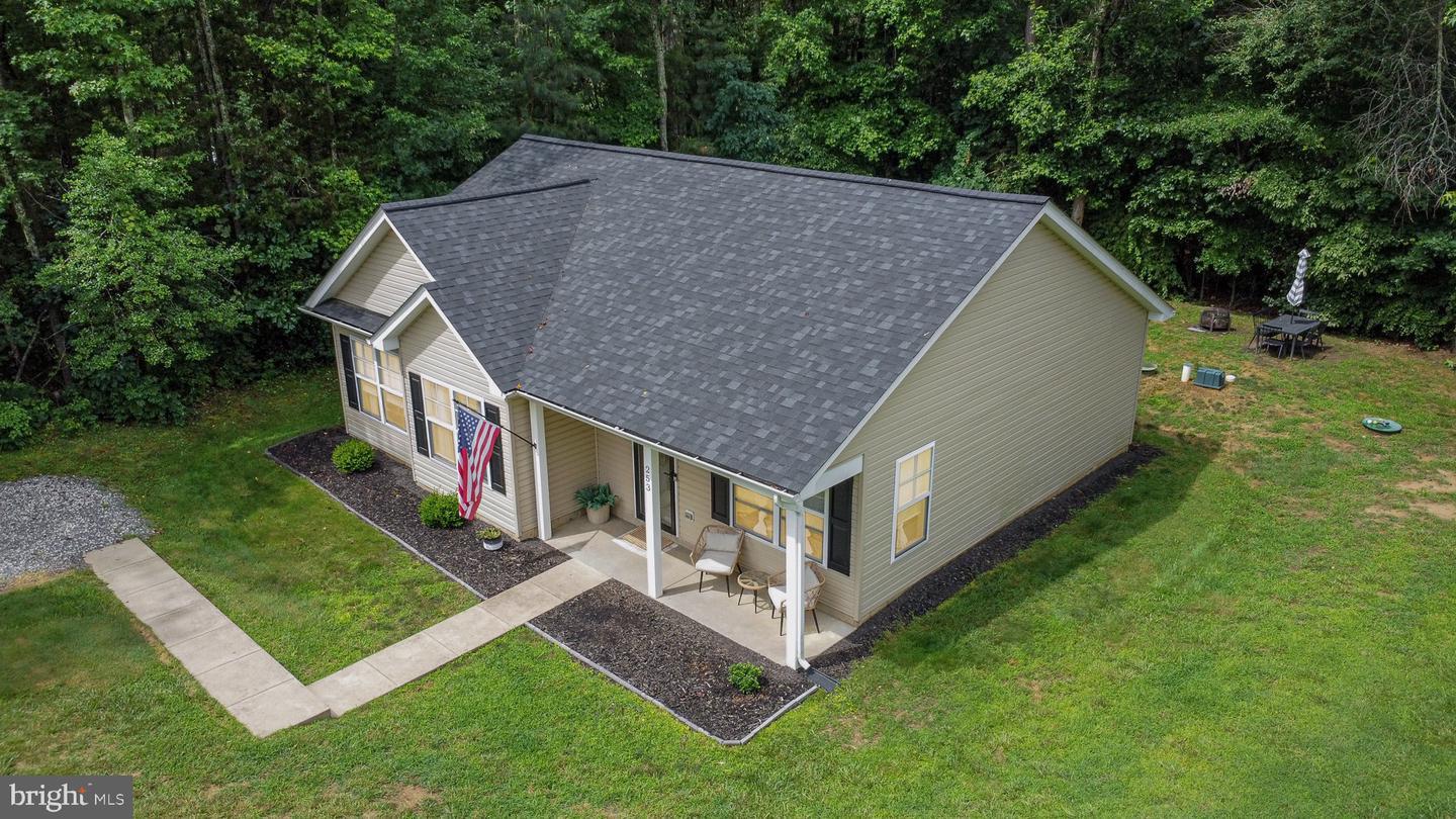 Property Photo: 253 American Drive VA 22546