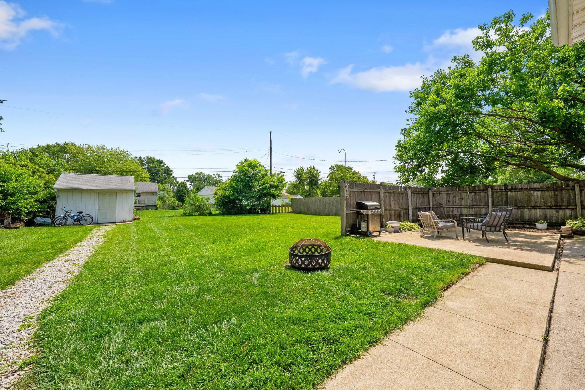 Property Photo:  168 Lincolnshire Road  OH 43230 