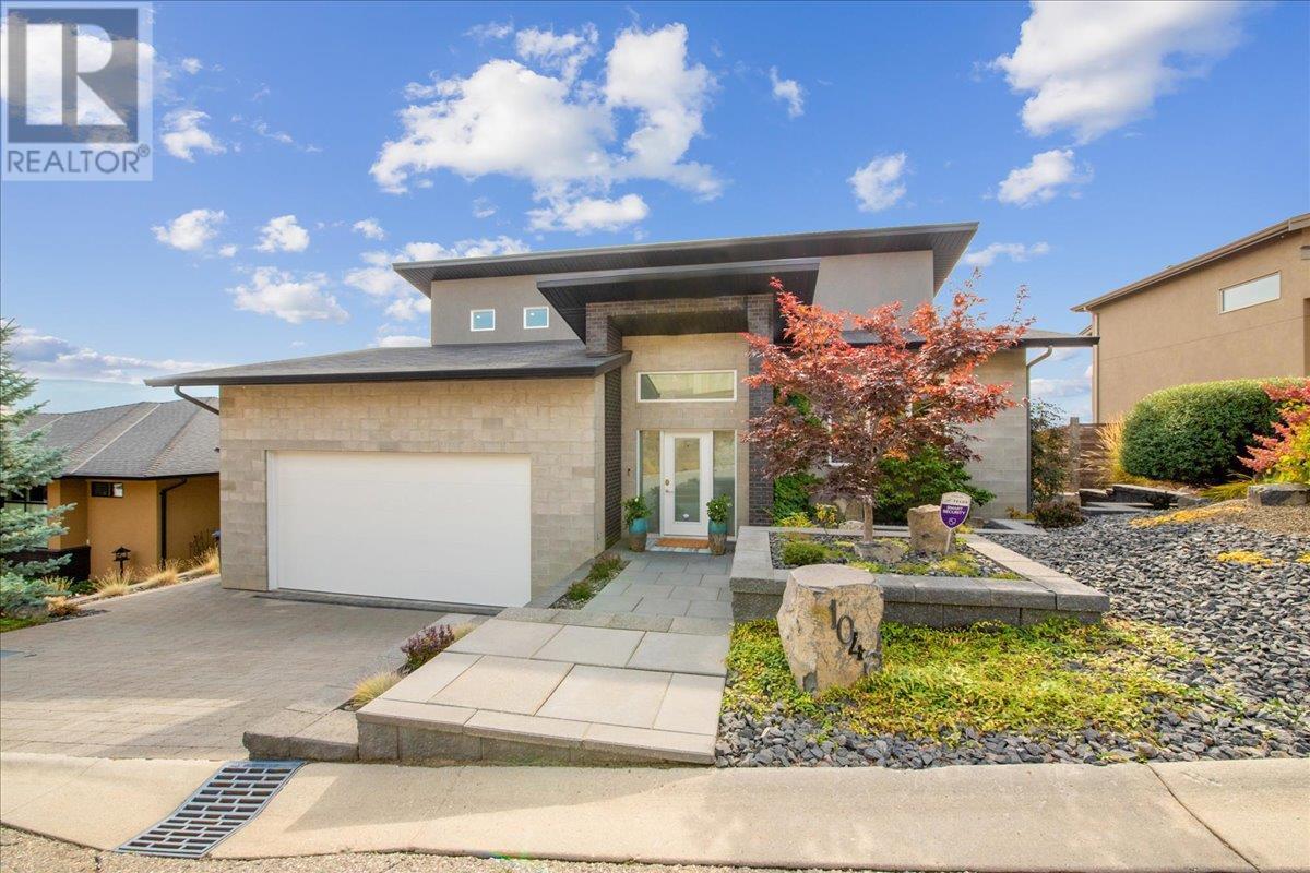 1046 Henderson Drive  Kelowna BC V1P 1S5 photo
