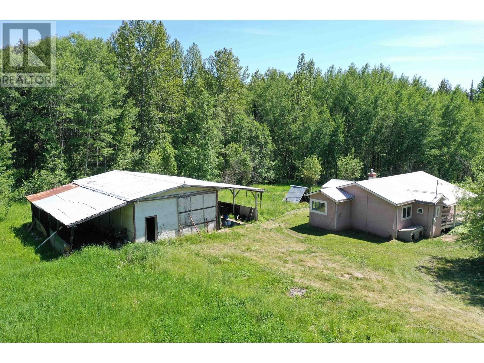 Property Photo: 4480 Quesnel-Hixon Road BC V2J 6Y9