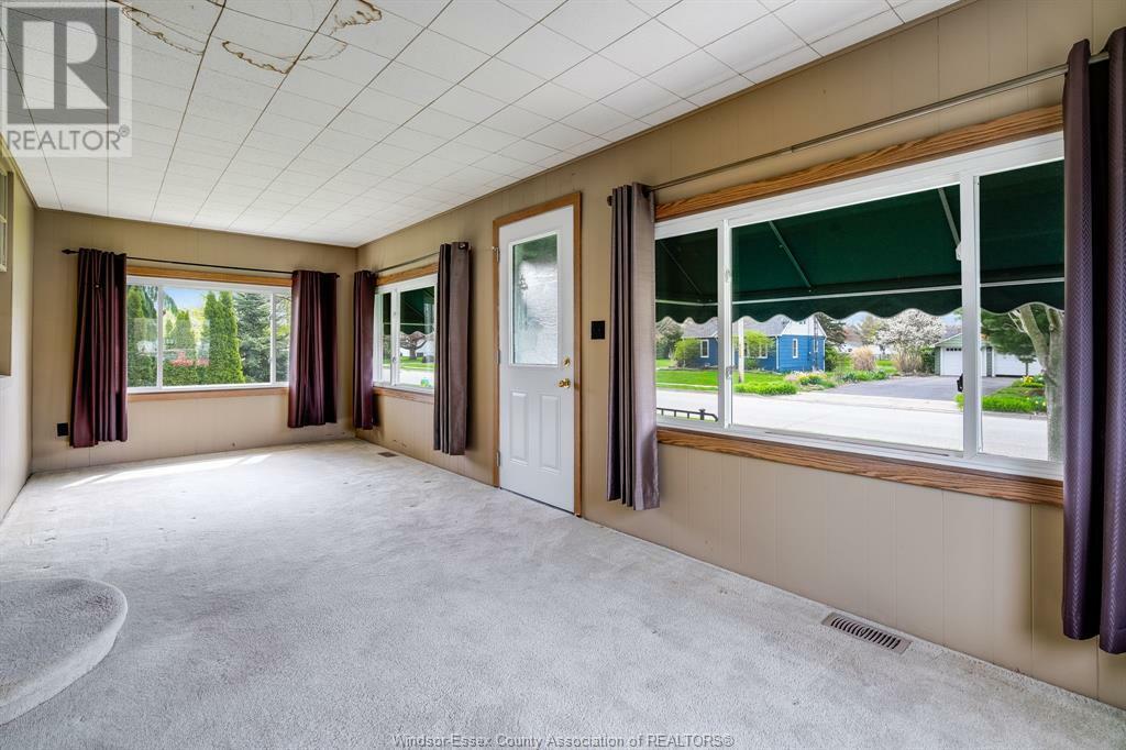 Property Photo:  44 McCallum Avenue  ON N9Y 1C2 