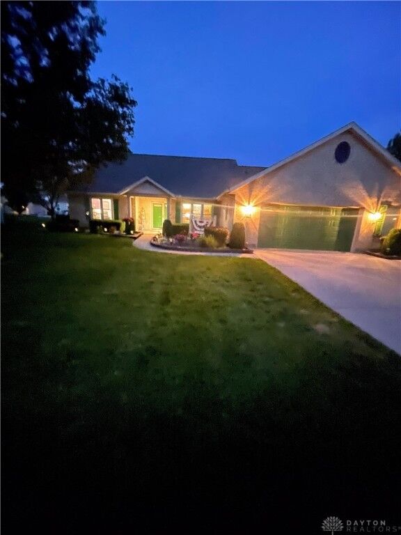 Property Photo:  139 Westrock Farm Drive  OH 45322 