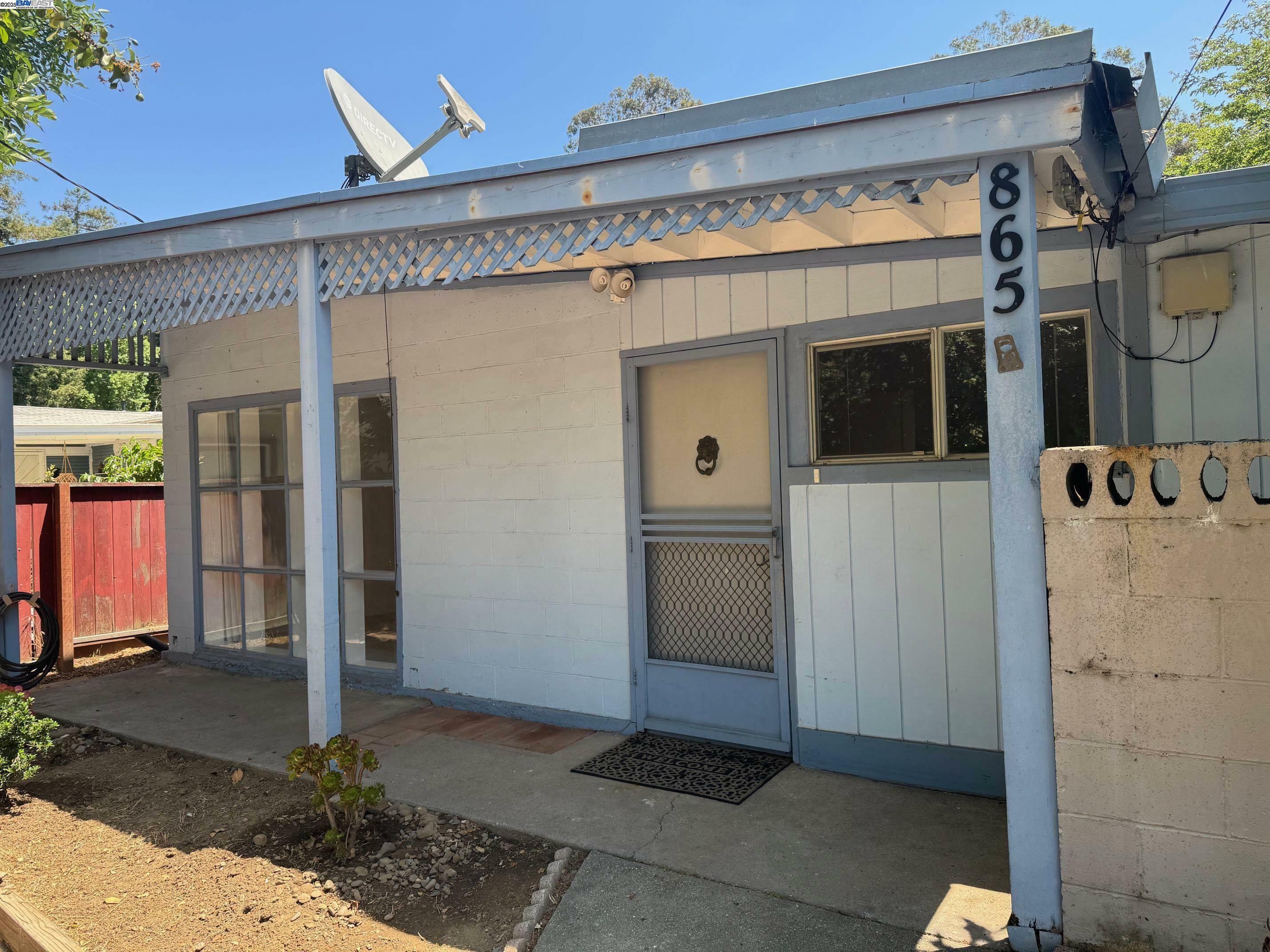 865 Old Canyon Road  Fremont CA 94536 photo