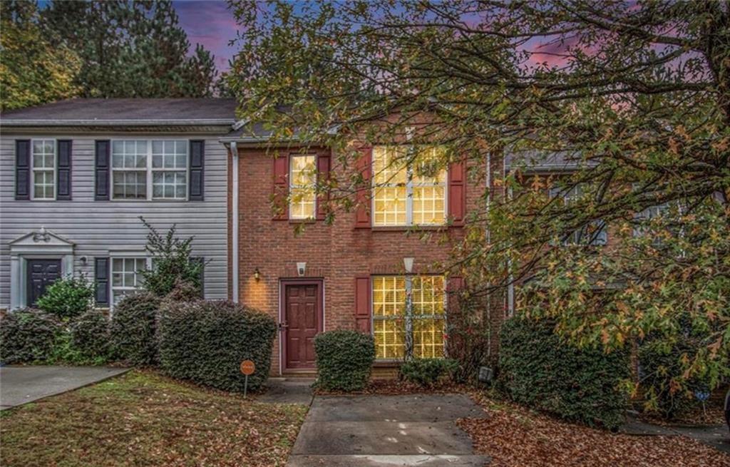 Property Photo: 338 Saratoga Place GA 30296