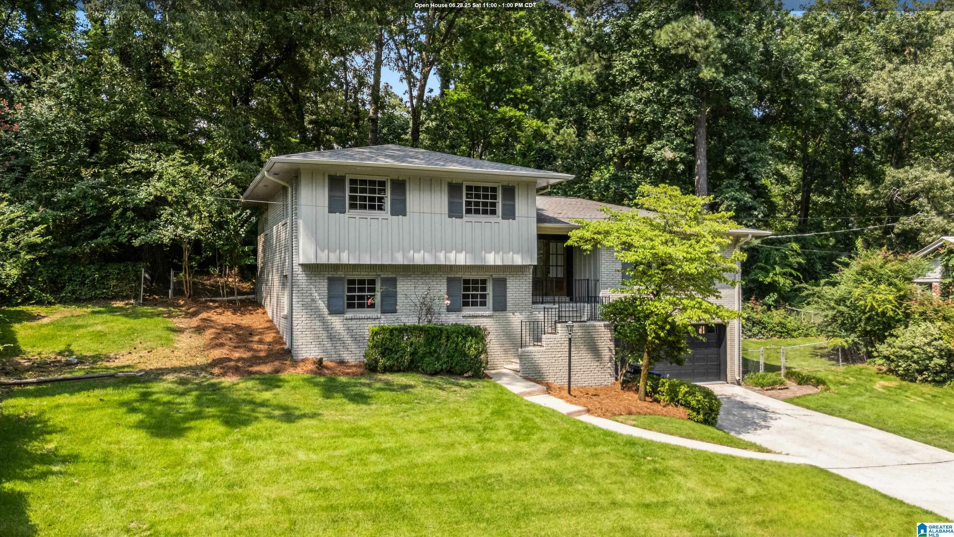 Property Photo: 3249 Wagon Gap Trail AL 35216