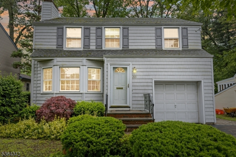 203 Beech St  Cranford Twp. NJ 07016 photo