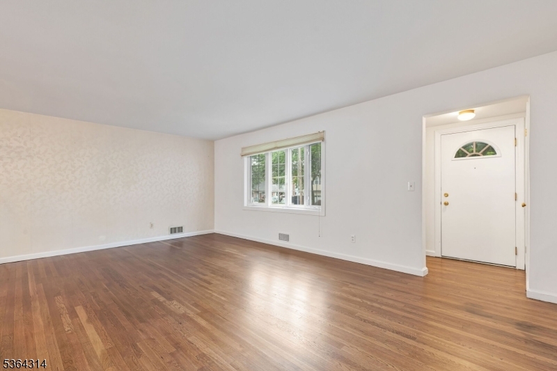 Property Photo:  149 Tillotson Rd  NJ 07023 