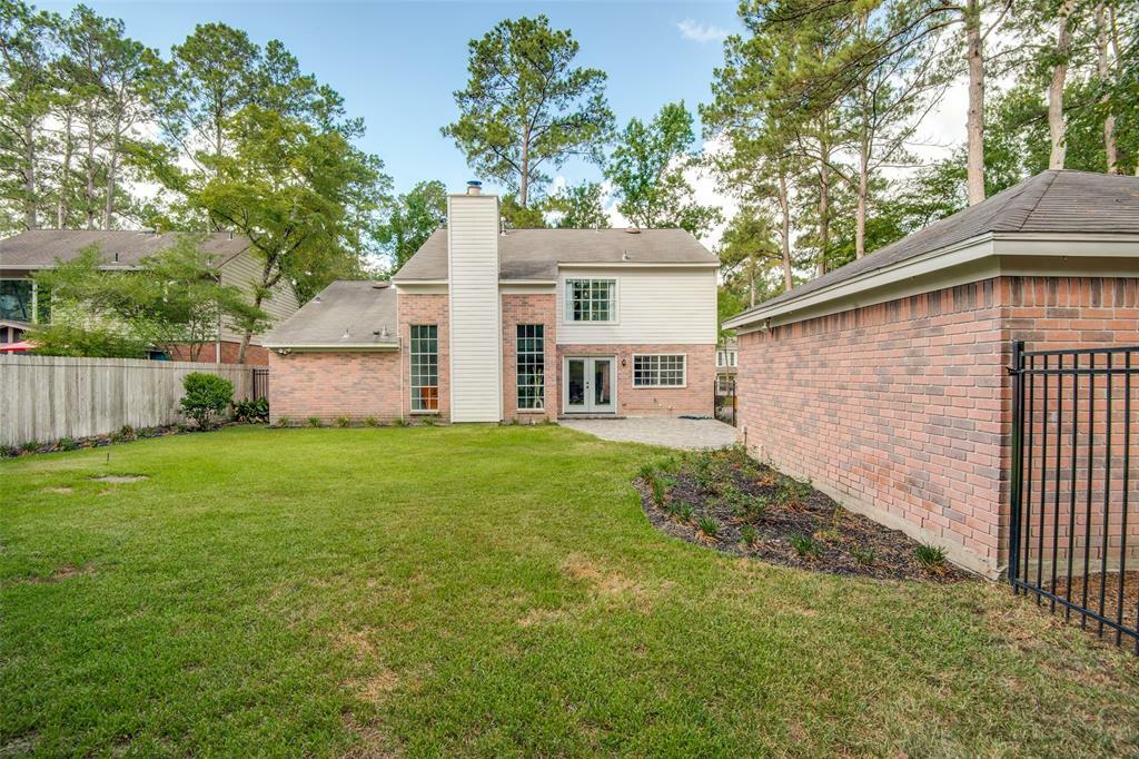 Property Photo: 14 White Fawn Drive TX 77381