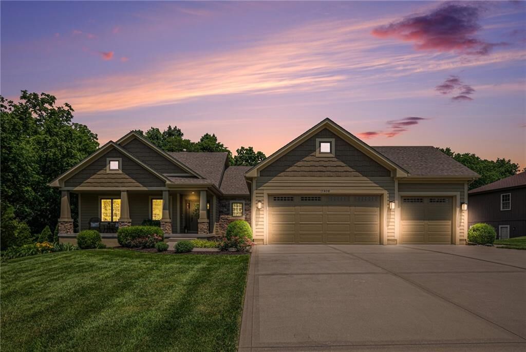 Property Photo: 11408 NE 113th Terrace MO 64068