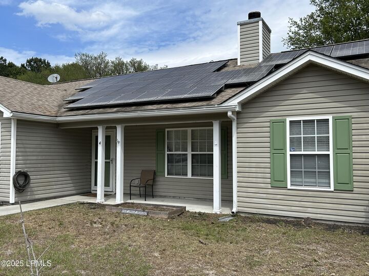 Property Photo:  4 Shiney Leaf Court  SC 29907 