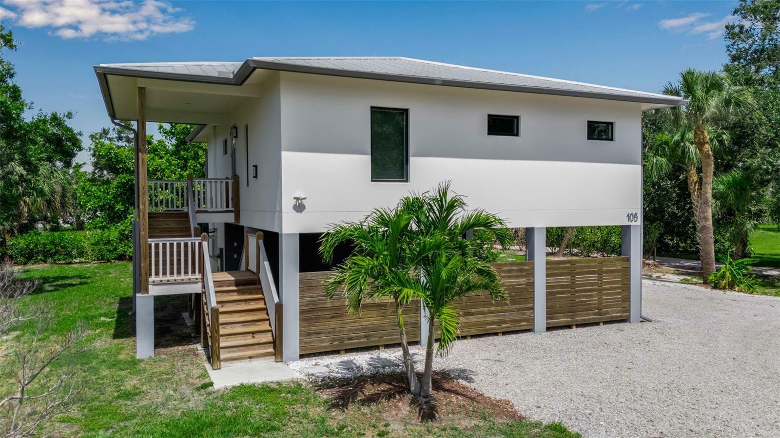 Property Photo: 105 Shore Road FL 34275