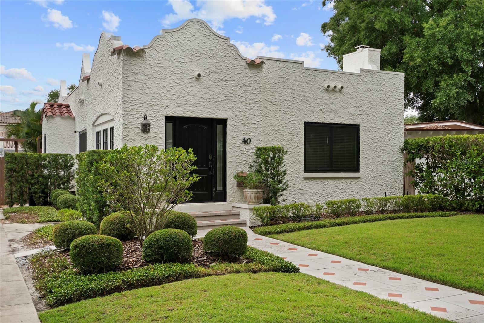 Property Photo: 40 E Harvard Street FL 32804