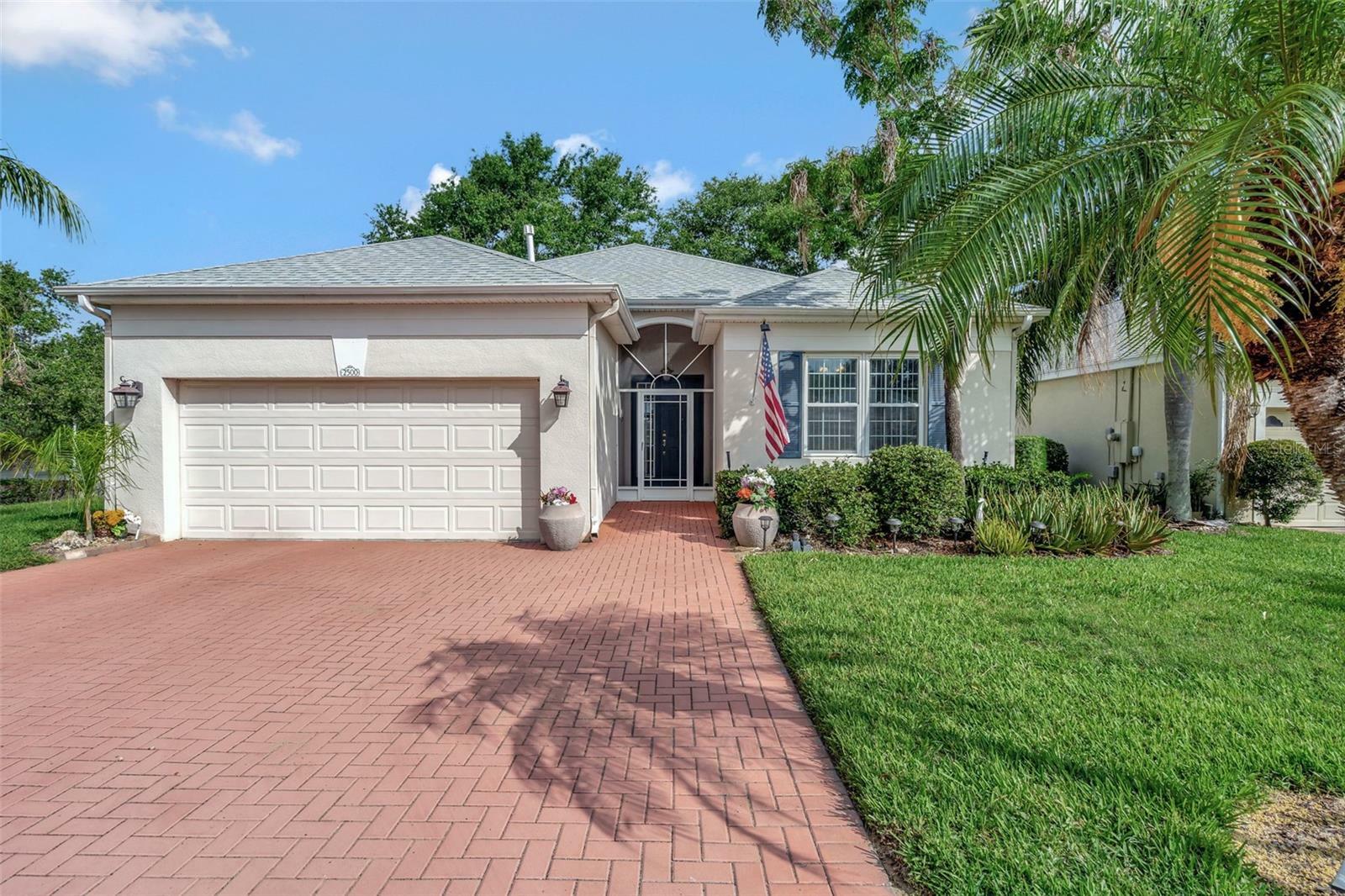 Property Photo: 2500 Castle Pines Street FL 34711